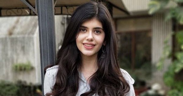 Everything You Need To Know About Sanjana Sanghi The Lead In Dil Bechara