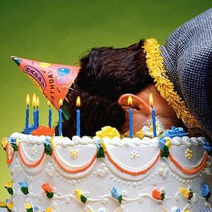 13 reasons why your birthday is one of the most awkward days of your life - scoopwhoop
