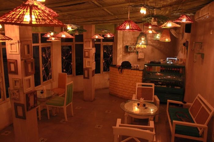 best date places in delhi