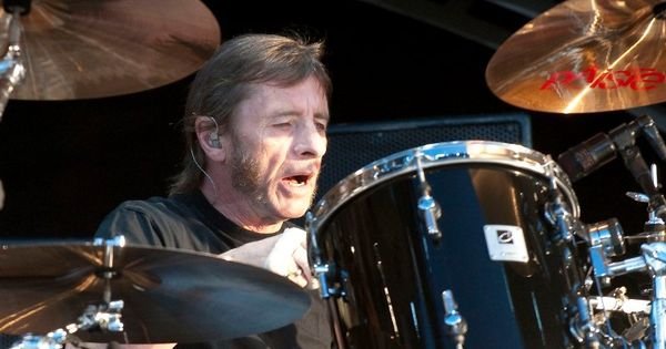 AC/DC Drummer Sentenced To 8 Months Detention On Threatening To Kill ...