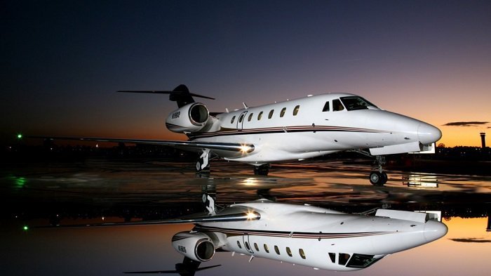 20 Things Rich People Buy  20 Crazy Rich People Stuff