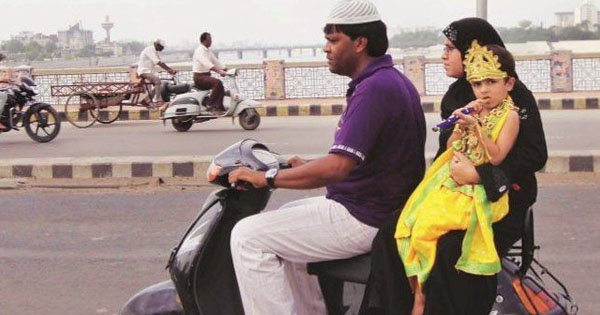 This muslim family celebrating janmashtami for 29 years is setting all the right examples - scoopwhoop