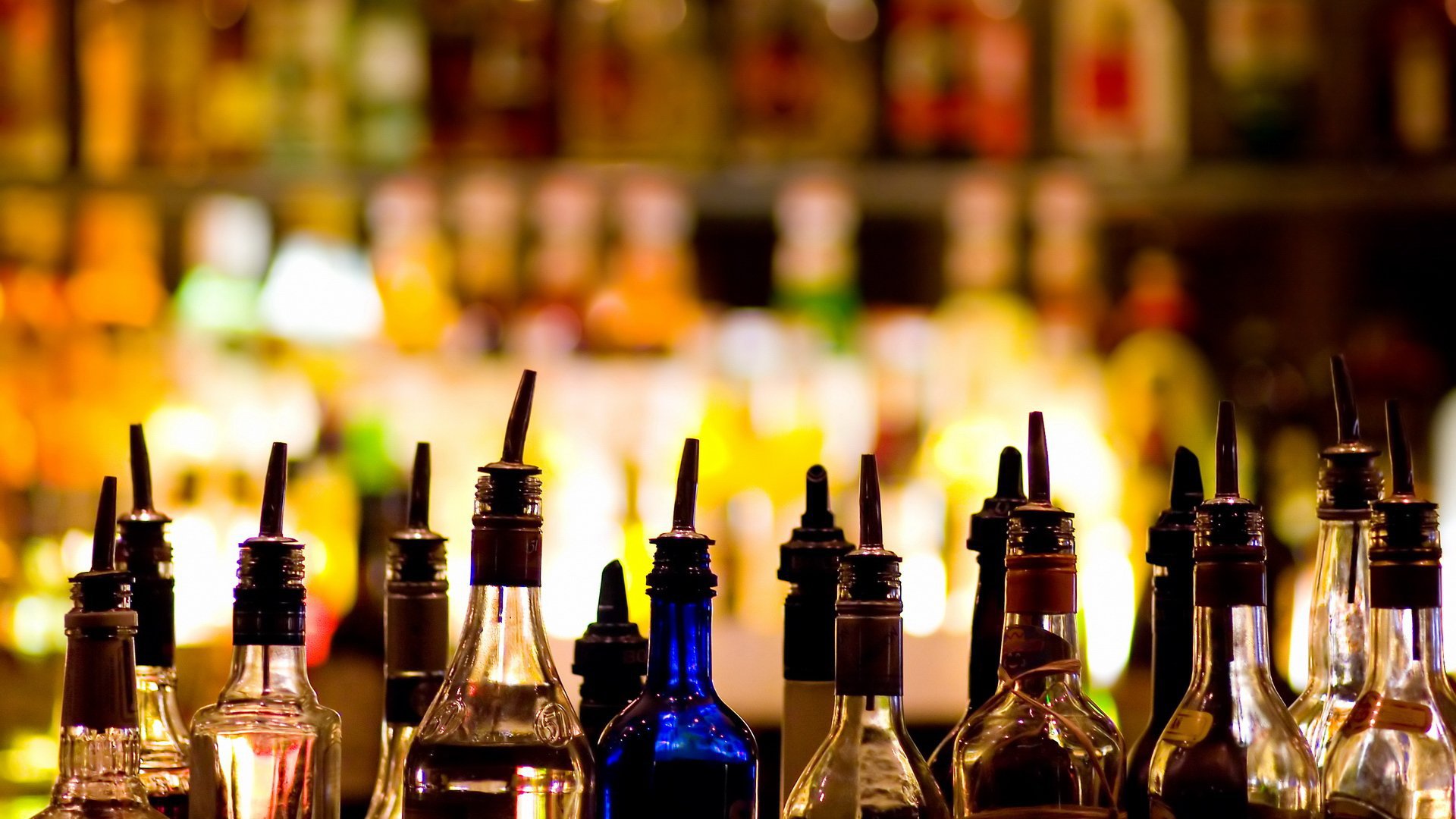 10-liquor-stores-in-delhi-ncr-that-will-deliver-alcohol-to-your