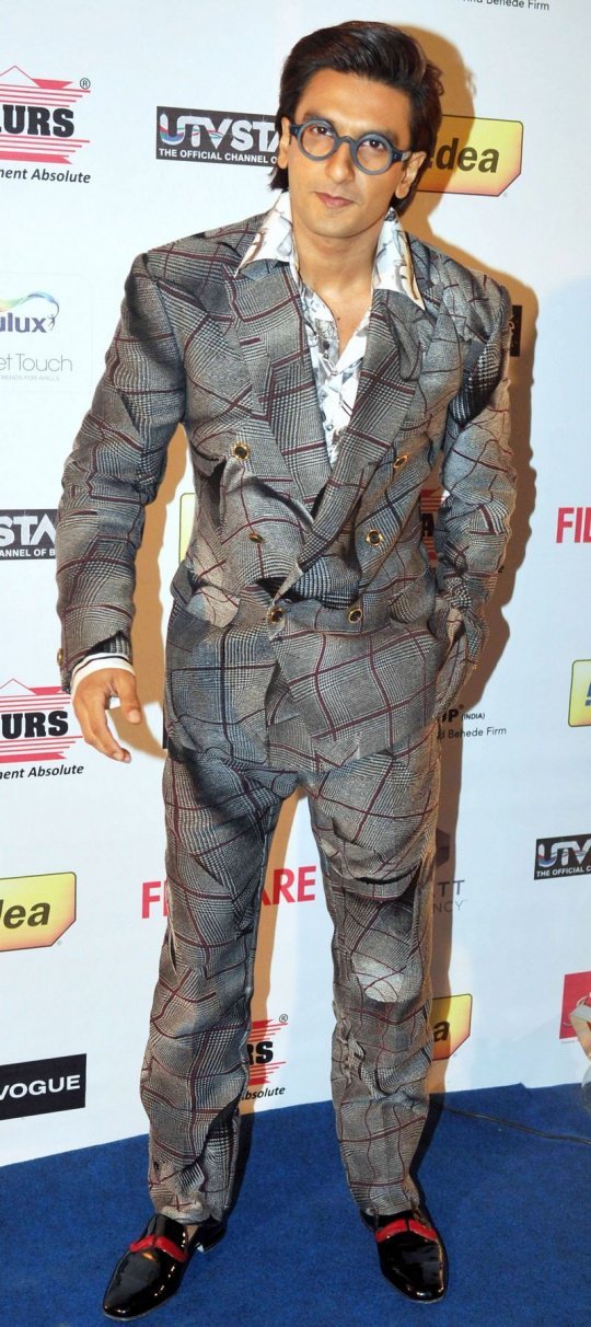 20 Quirky Outfits That Only Ranveer Singh Could Have Pulled Off - ScoopWhoop