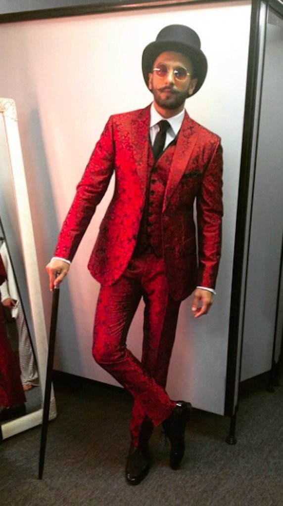 20 Quirky Outfits That Only Ranveer Singh Could Have Pulled Off - ScoopWhoop