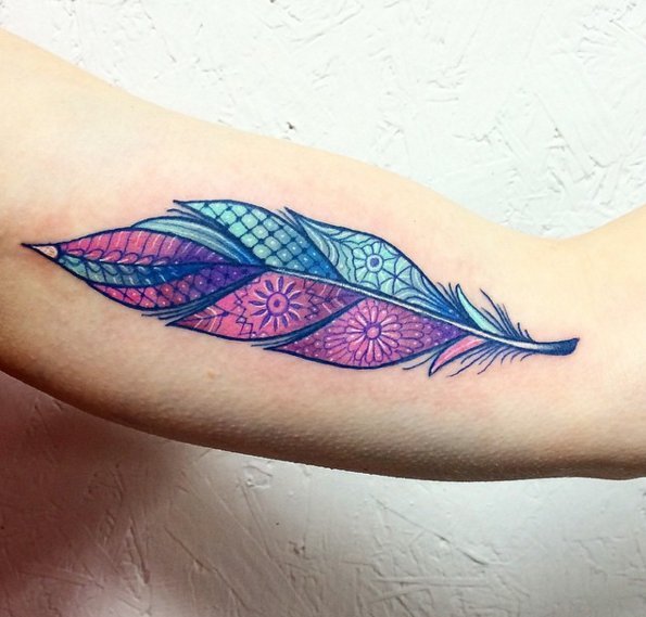 Kinda like this but it looks upside down | Tattoos, Tattoo designs, Seagull  tattoo