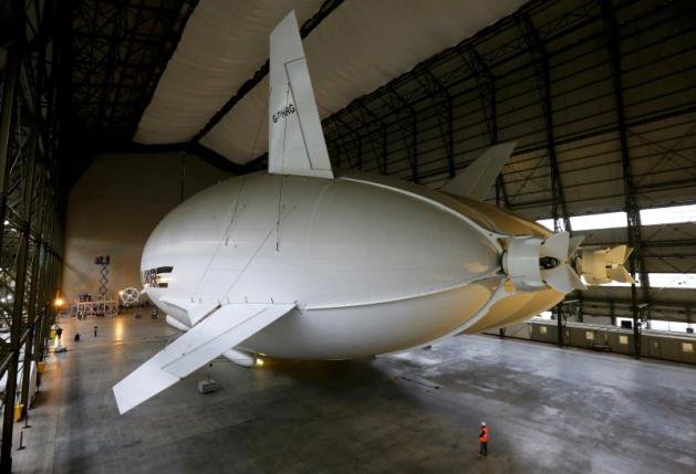 World’s Longest Aircraft Airlander 10 All Set For Maiden Flight