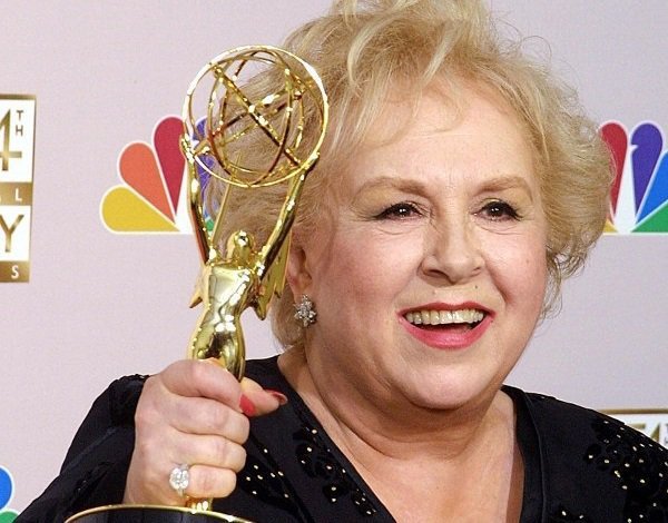 Everybody Loves Raymond Star Doris Roberts Dies At 90