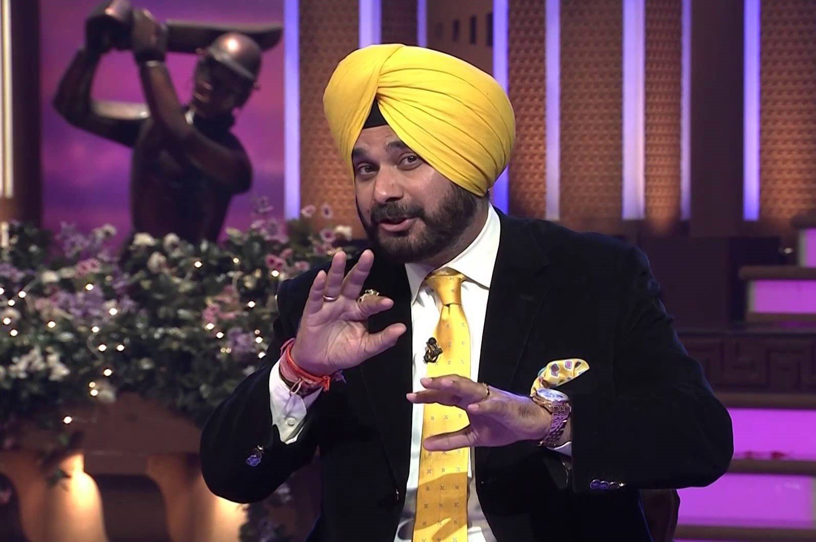 Here’s Everything You Need To Know About Pallavi Sharda, IPL’s Newest Anchor ScoopWhoop