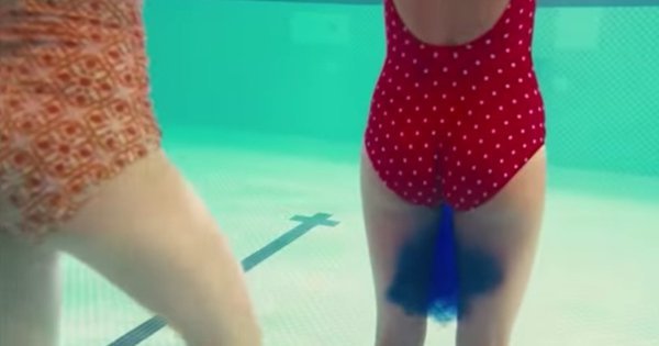 It’s human pee & not chlorine that makes your eyes turn red in the swimming pool! - scoopwhoop