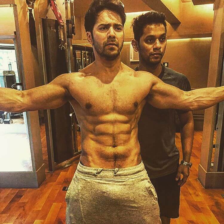 750px x 750px - Varun Dhawan Posted A Photo Of His 8-Pack Abs But People Spotted Something  Else Instead