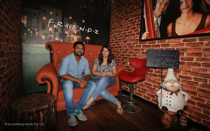 This F.R.I.E.N.D.S. Café In Delhi’s North Campus Area Is A MustVisit