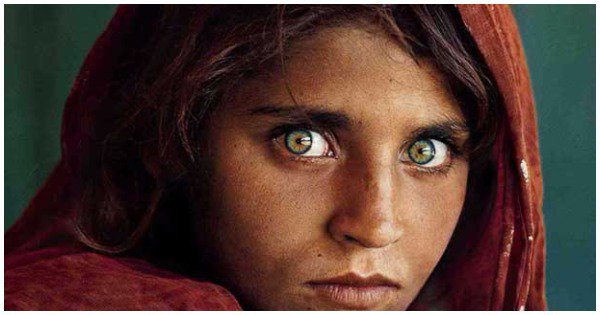 Nat Geos Iconic Green Eyed ‘afghan Girl Arrested In Pakistan Over Fake Identity Card 