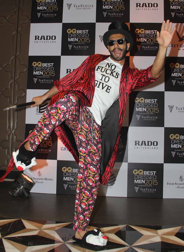 You Won’t Be Able To Hold Back After Watching Ranveer Singh Rap Like
