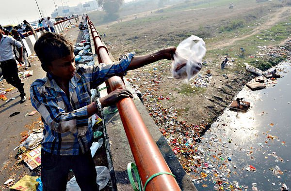 Pay Rs Fine For Throwing Waste In Public Places Says Ngt