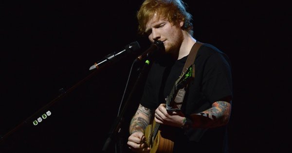 Ed Sheeran Is A One-Man Band! Watch Him Perform ‘Shape Of You’ At The ...