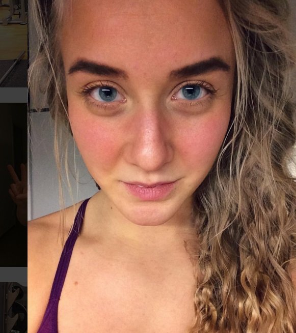 In One Photo, This Fitness Blogger Shows What Happens To A Woman's Body  When She's On Her Period - ScoopWhoop