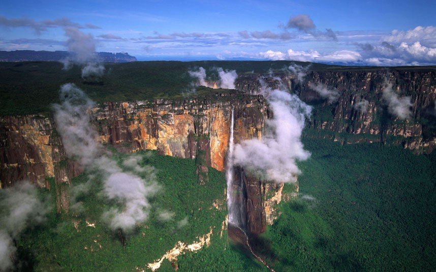 Paradise Falls, Disney Wiki