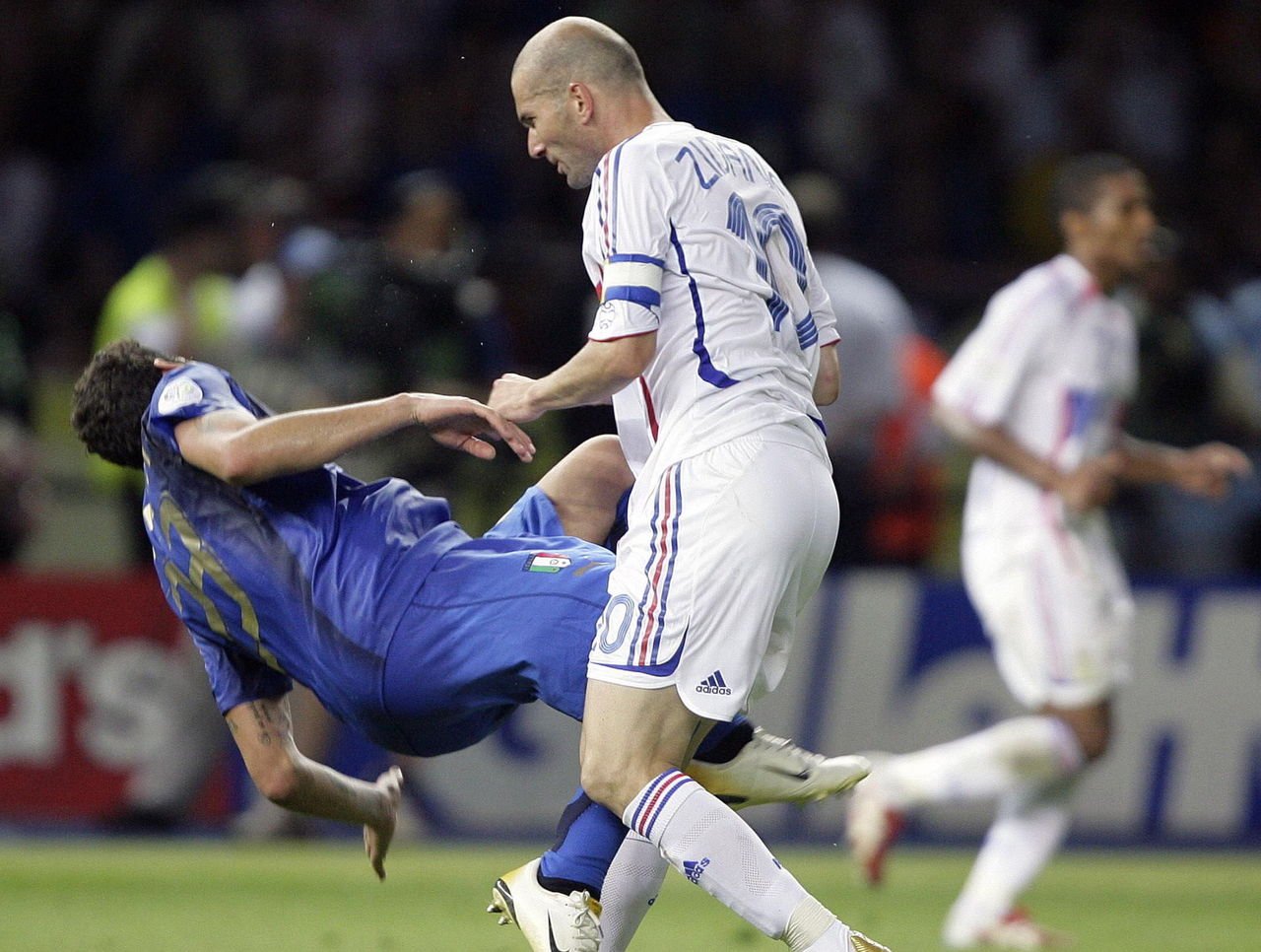 In one pirouette, Zidane showed why sometimes it's better not to score