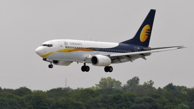 Baby born on jet airways flight to get lifetime free tickets from the airline - scoopwhoop