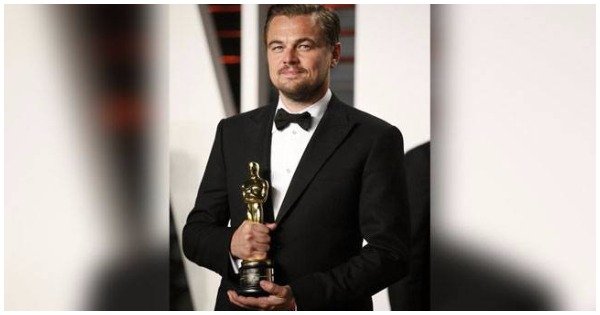 Leonardo DiCaprio Hands Over Marlon Brando’s Oscar, Other Artefact To ...