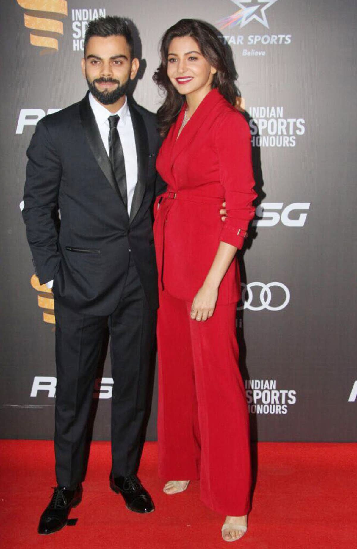 Virat & Anushka Look Every Bit Of The Power Couple They Are At The ...