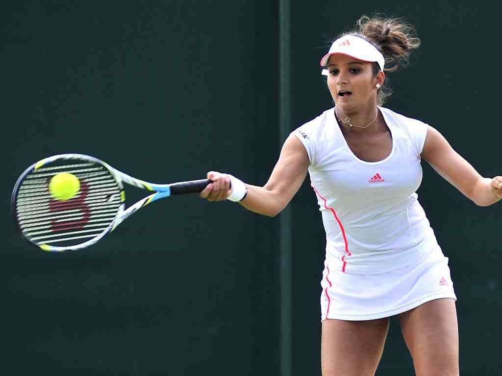 1024px x 768px - Sania Mirza, India's Wonder Woman Who Fought Prejudices & Fatwas To Become  A Champ In A Man's World - ScoopWhoop