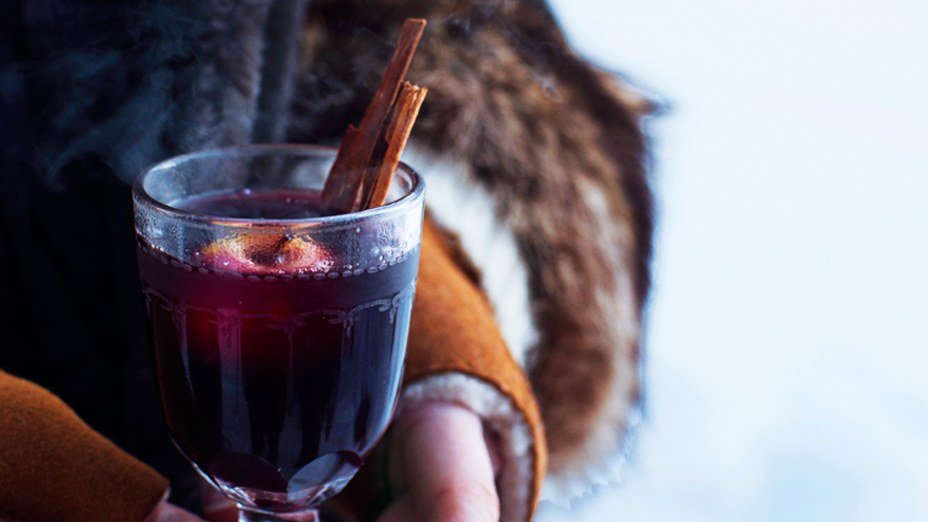 Mulled Wine best drink for sore throat and cough