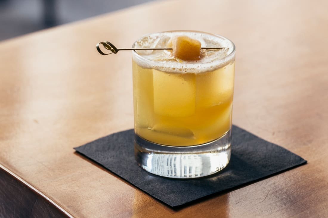 15 Best Alcoholic Drinks for Sore Throat, Cough & Cold ScoopWhoop