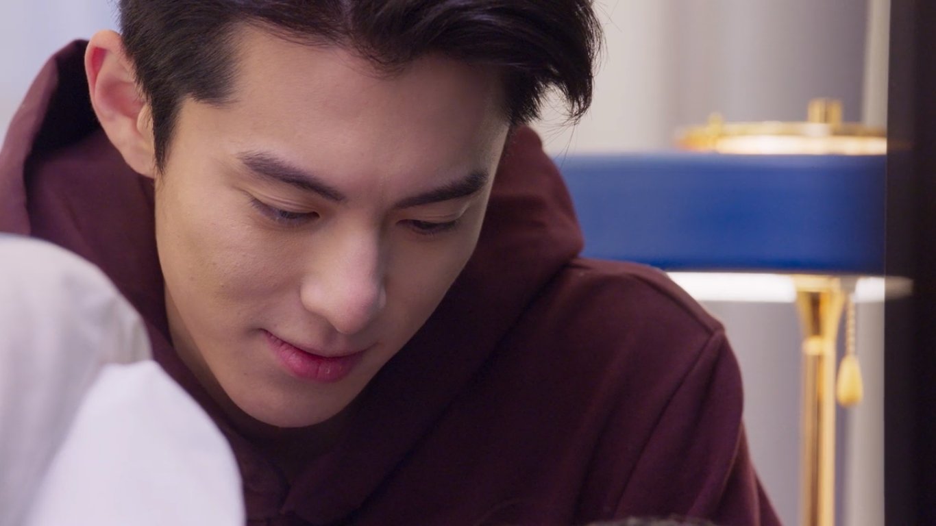 LOOK: Netizens are drooling over these 10 photos of Dylan Wang's