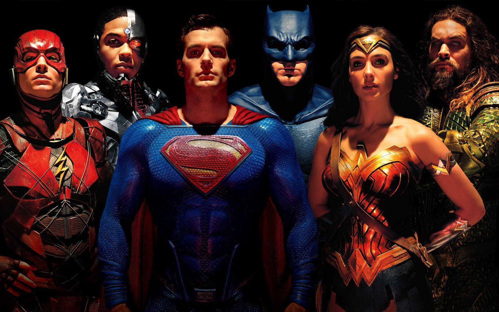 Henry Cavill talks SUPERMAN cast and costume — GeekTyrant