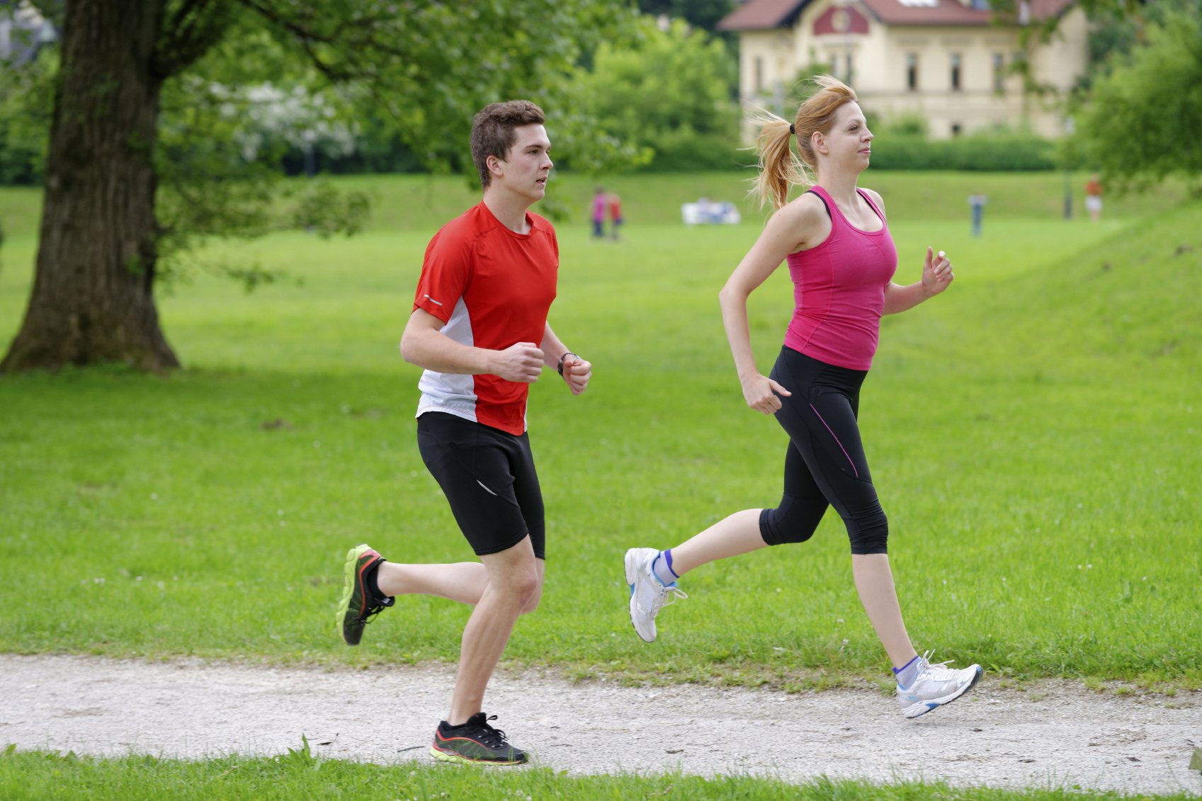 8 Reasons Why You Should Go Jogging On A Regular Basis - ScoopWhoop