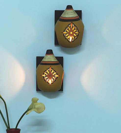 10 Quirky Wall Hanging Lamps Under ₹2000 For You To Buy - ScoopWhoop