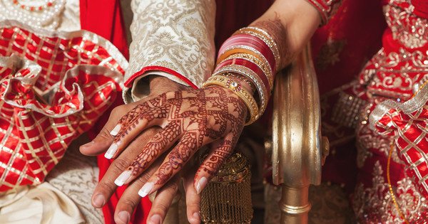 Semi-Arranged Marriages Are Replacing Arranged Marriages In India: UN ...