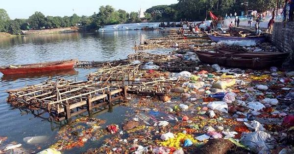 People Throwing Waste Into River Ganga Will Now Have To Pay A Fine Of ...