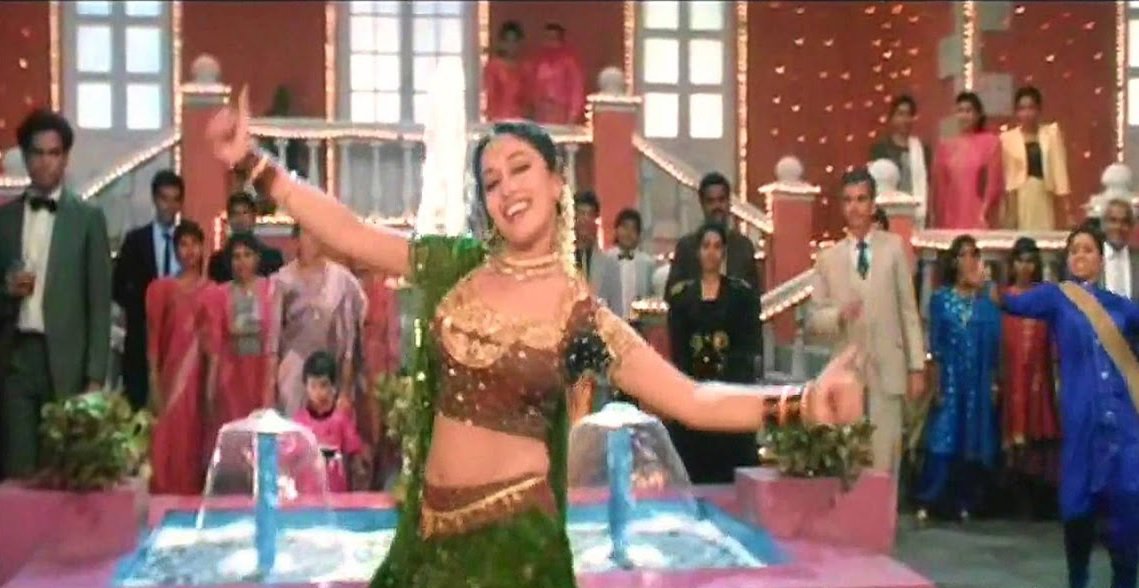 12 & Iconic Hook Steps That Were Gifts Given To Cinema