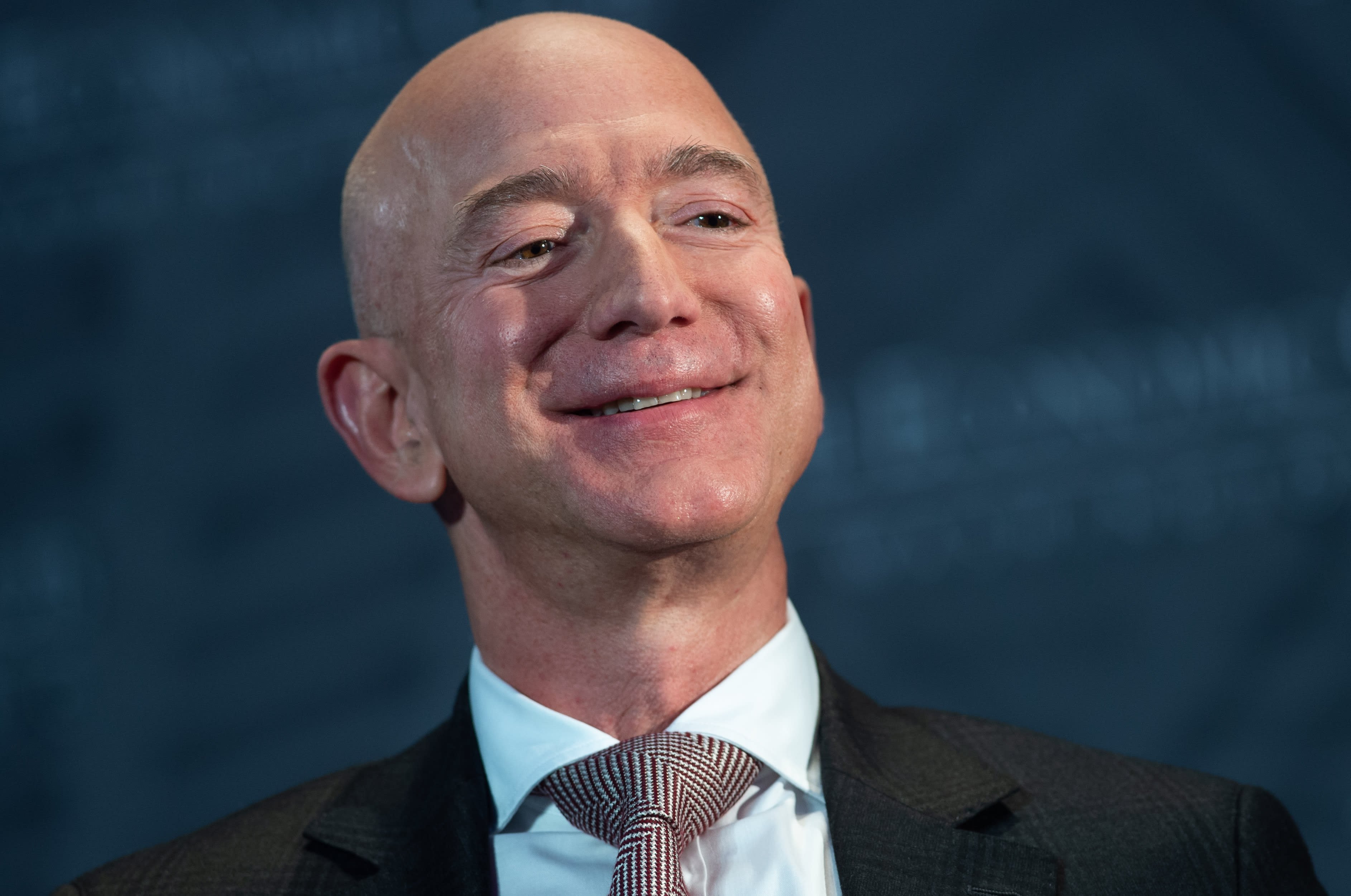 jeff-bezos-becomes-the-first-person-in-the-world-with-a-net-worth-of