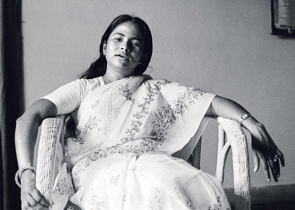 16 rare Photos Of Mamata Banerjee
