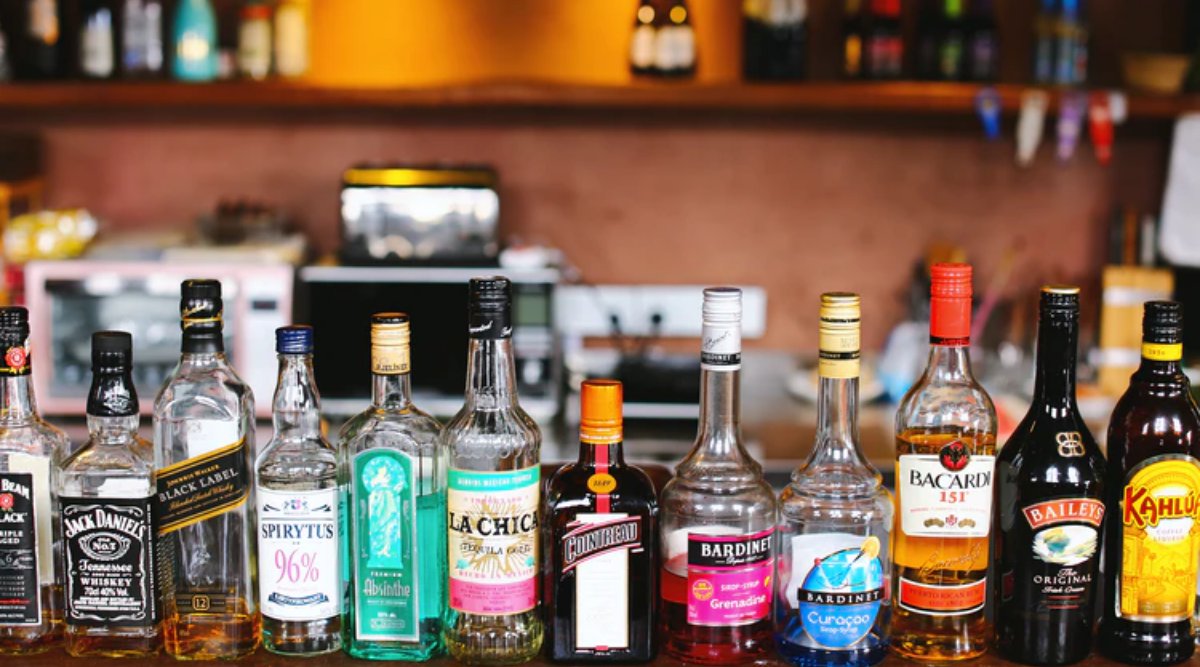 Here's How You Can Order Alcohol Online In Delhi Amidst The Ongoing