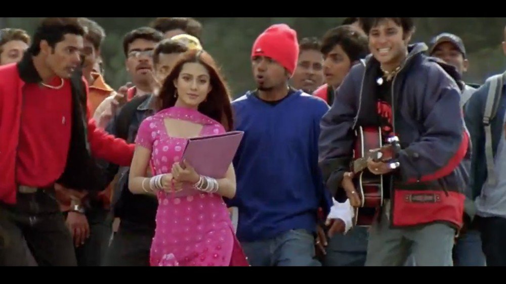 Main Hoon Na (2004)