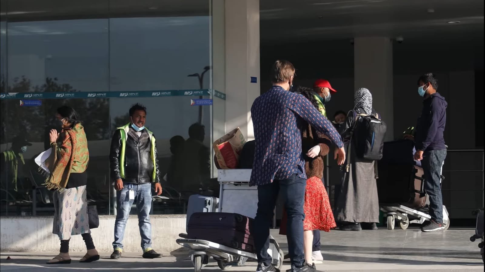 YouTuber Karl Rock Finally Reunites With Wife Manisha In Nepal And It's ...