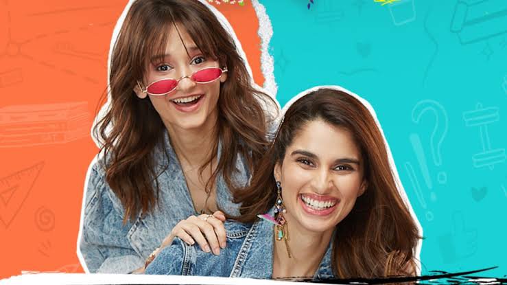 Full Hd Yashaswini Sex - 5 Epic Moments From Suhani Shah's Live Stream With BFFs Aisha Ahmed &  Yashaswini Dayama - ScoopWhoop