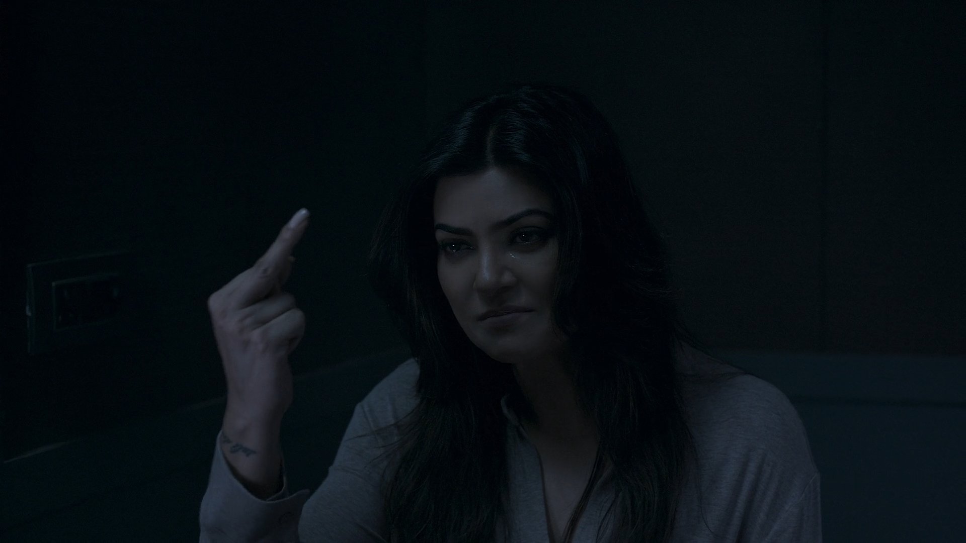 Aarya Season 2 Review: Sushmita Sen Is Back At Showcasing Her Unexplored  Potential In A Nail-Biting Drama