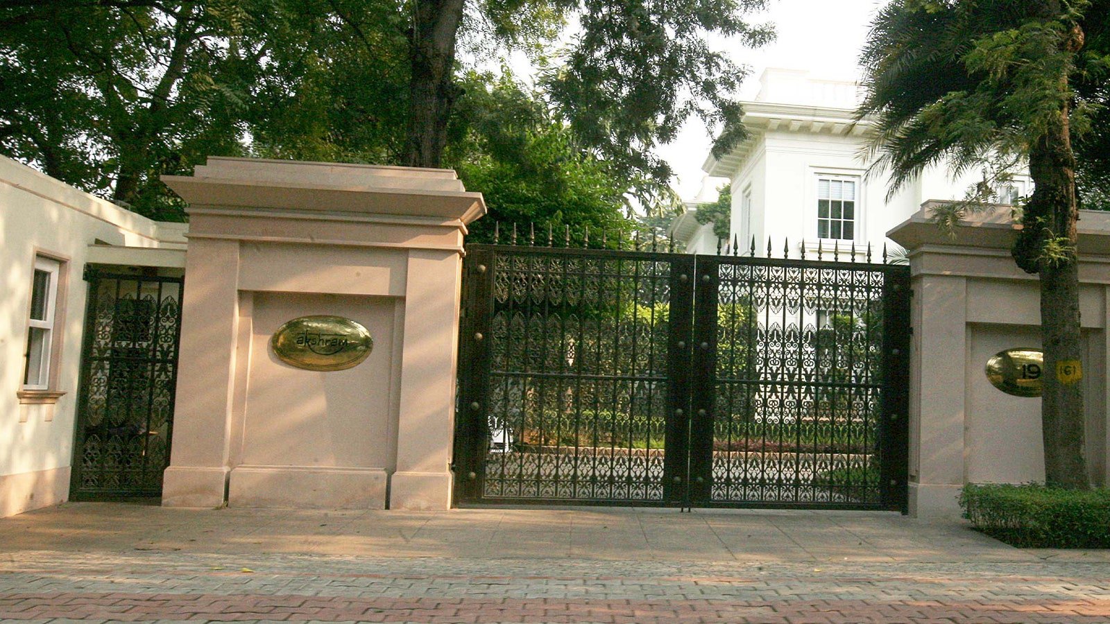 From Jindal House To Ruia Mansion, 7 Of The Most Expensive Homes In