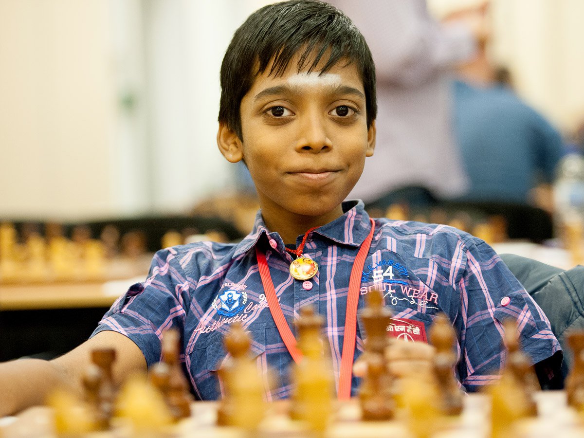 India's R Praggnanandhaa, 16, beats World No.1 Magnus Carlsen in online  chess tournament