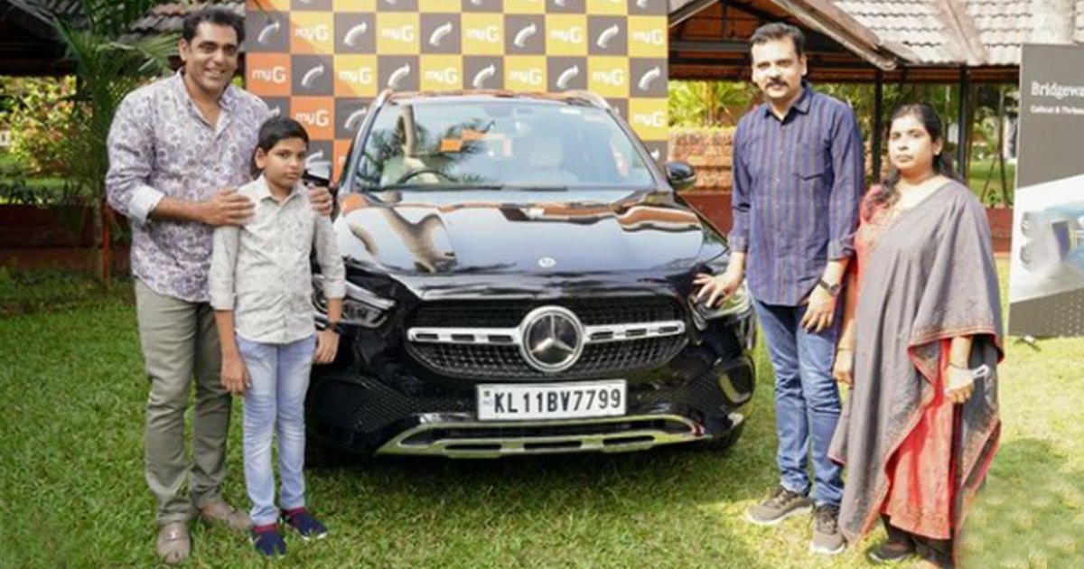 Kerala boss gifts a mercedes worth ₹45 lakh to his loyal employee of 22 years - scoopwhoop