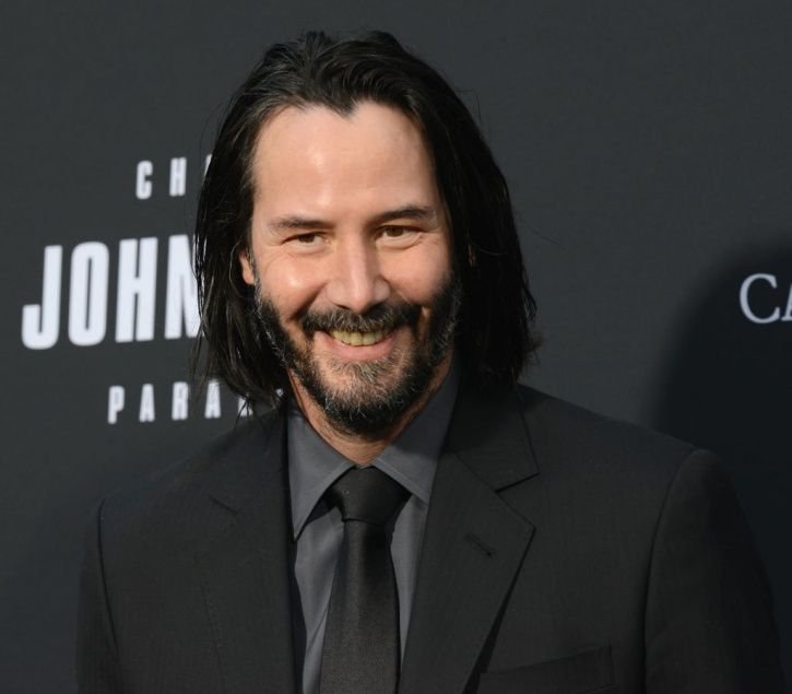 This Old News Report By Keanu Reeves On Teddy Bears Is Going Viral On ...