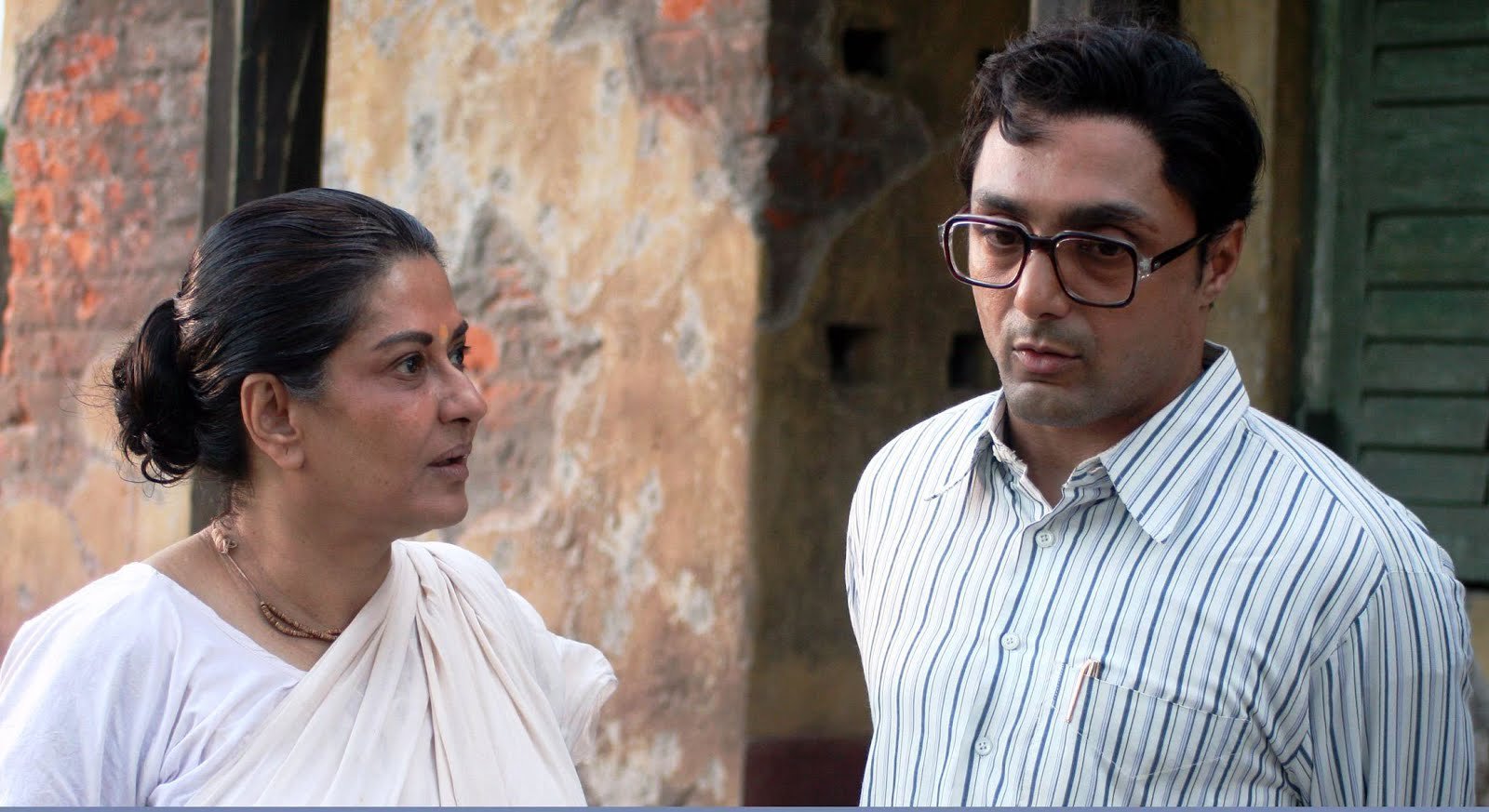 The Lunchbox & 7 Other Bollywood Movies That Showed LongDistance Relationships