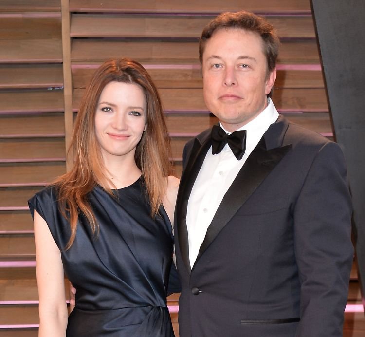 10 Bizarre Controversies Linked To Elon Musk & His Family