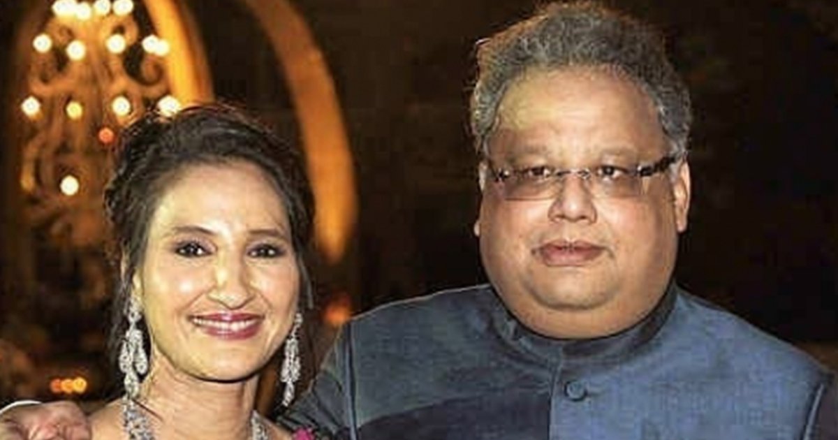 Rakesh Jhunjhunwala's Wife Owns Stocks Worth Over ₹10,000 Crore Reports